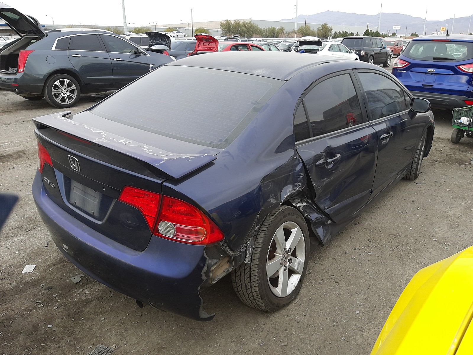 Photo 3 VIN: 1HGFA16847L073098 - HONDA CIVIC EX 