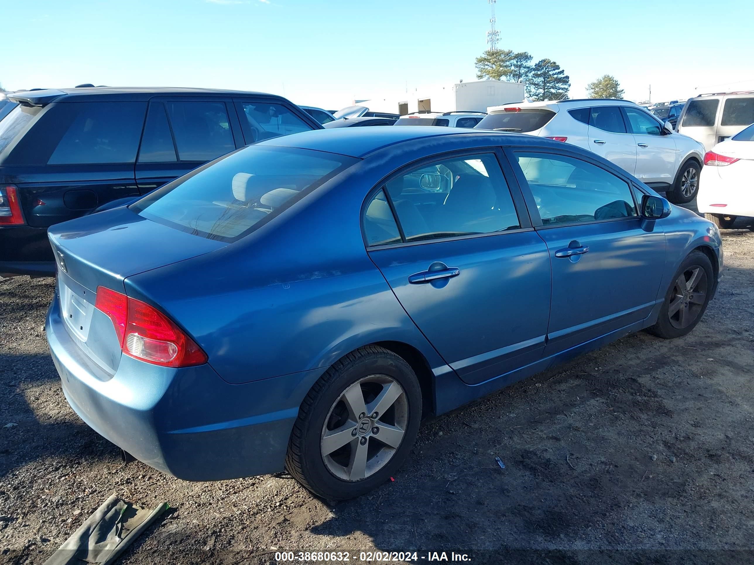 Photo 3 VIN: 1HGFA16856L056986 - HONDA CIVIC EX 