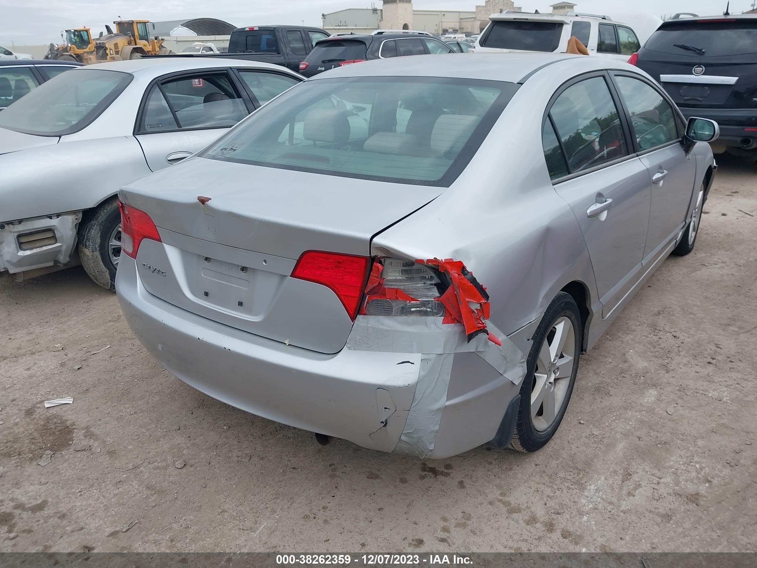 Photo 5 VIN: 1HGFA16856L123764 - HONDA CIVIC 