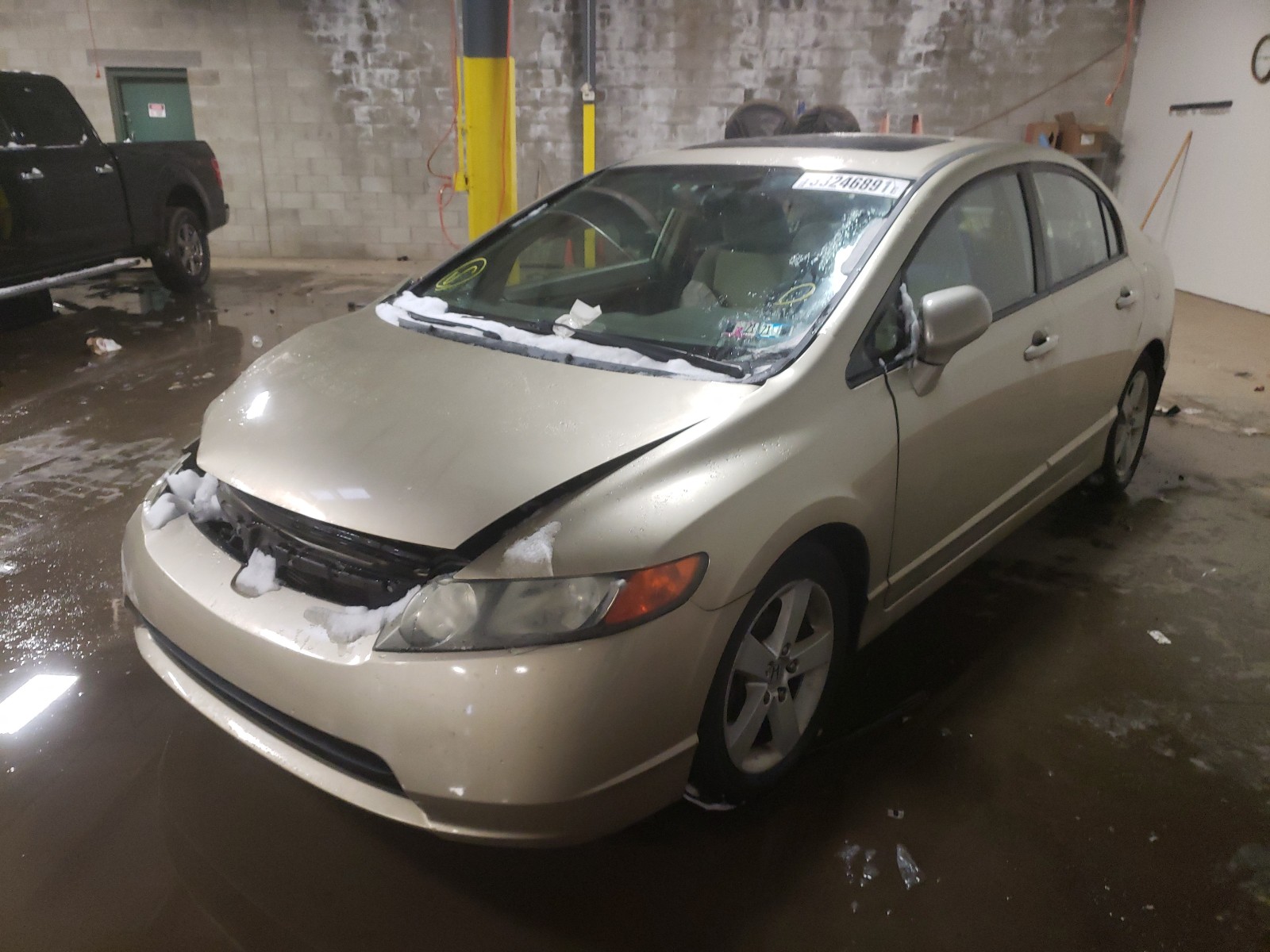 Photo 1 VIN: 1HGFA16858L052102 - HONDA CIVIC EX 