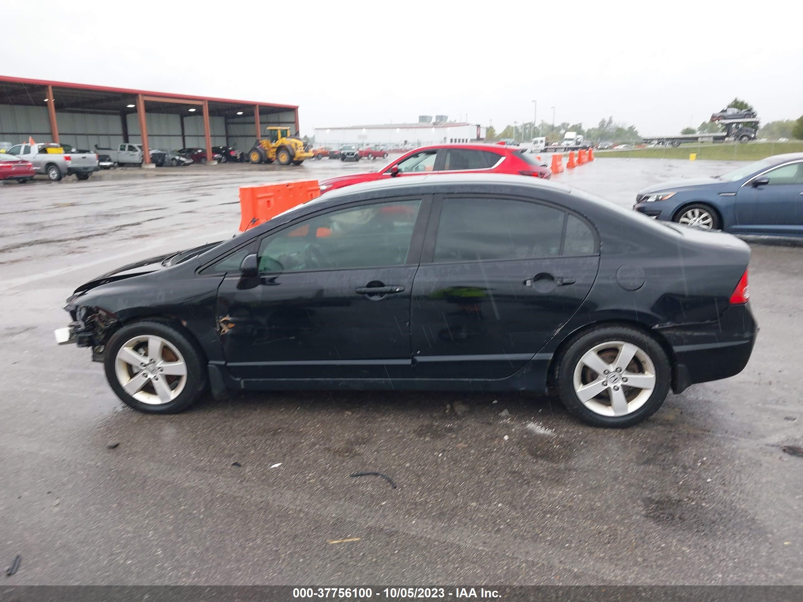 Photo 13 VIN: 1HGFA16858L069806 - HONDA CIVIC 