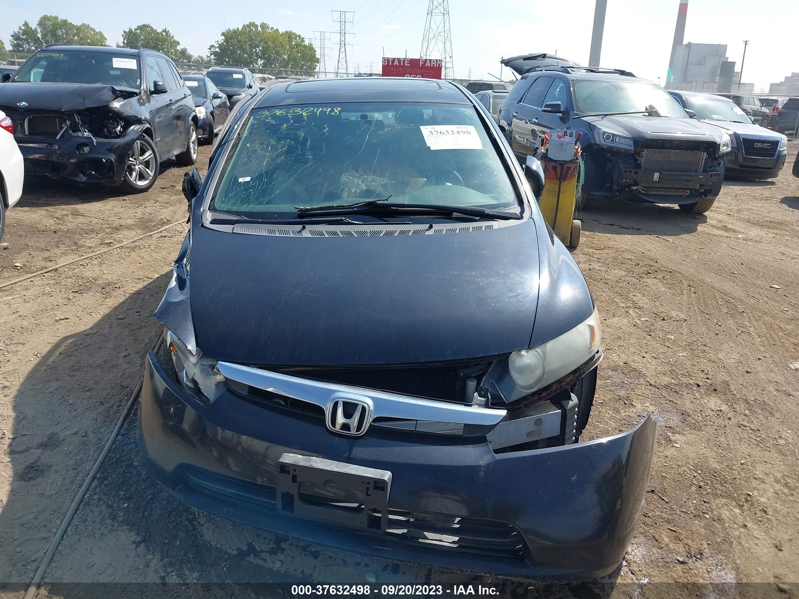 Photo 11 VIN: 1HGFA16877L142625 - HONDA CIVIC 