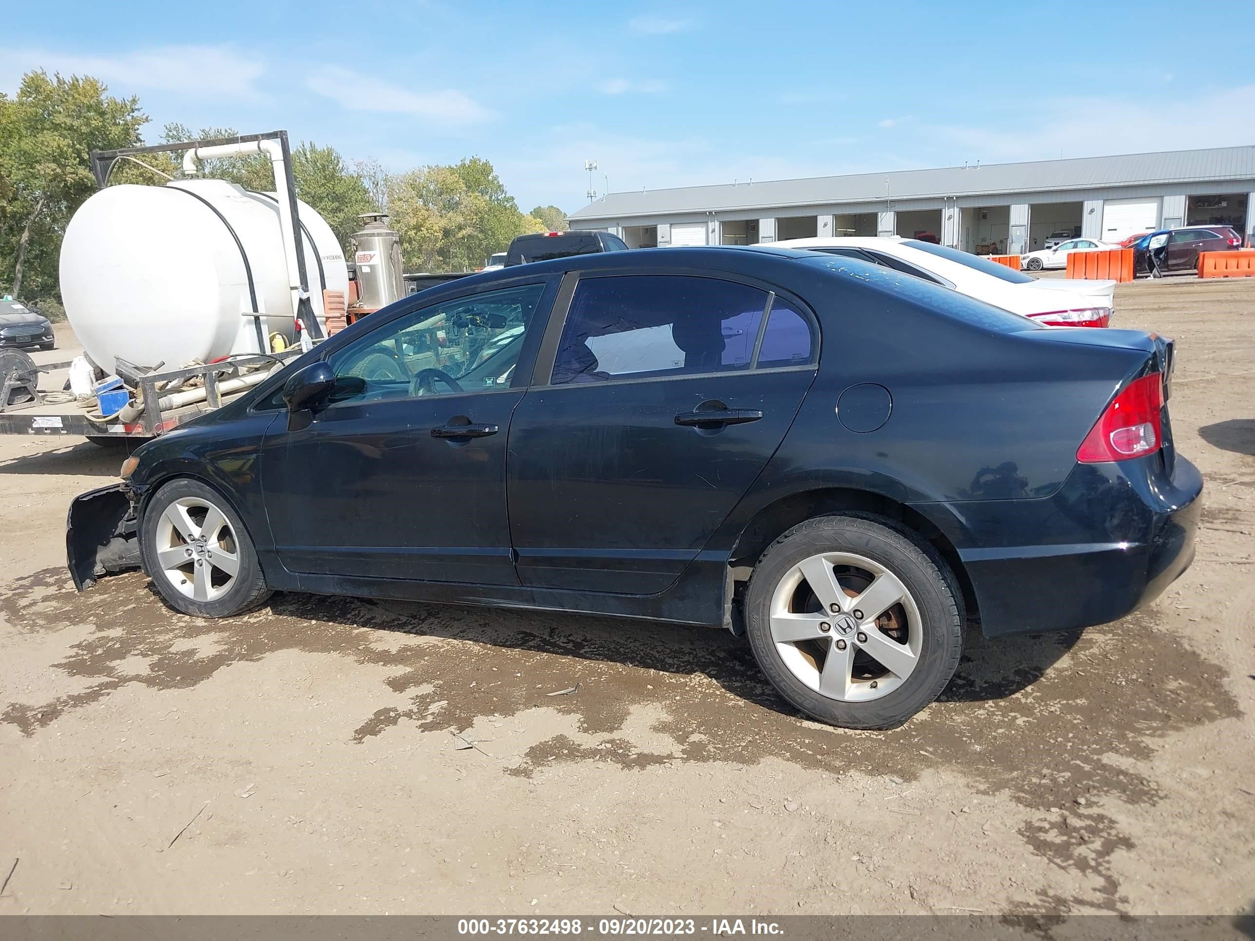 Photo 13 VIN: 1HGFA16877L142625 - HONDA CIVIC 