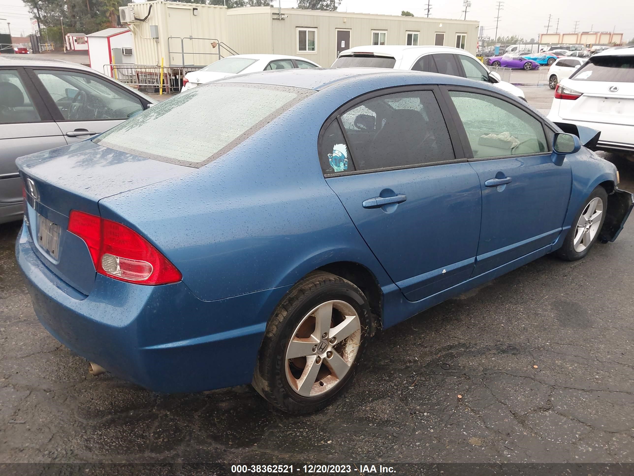 Photo 3 VIN: 1HGFA16878L029288 - HONDA CIVIC 