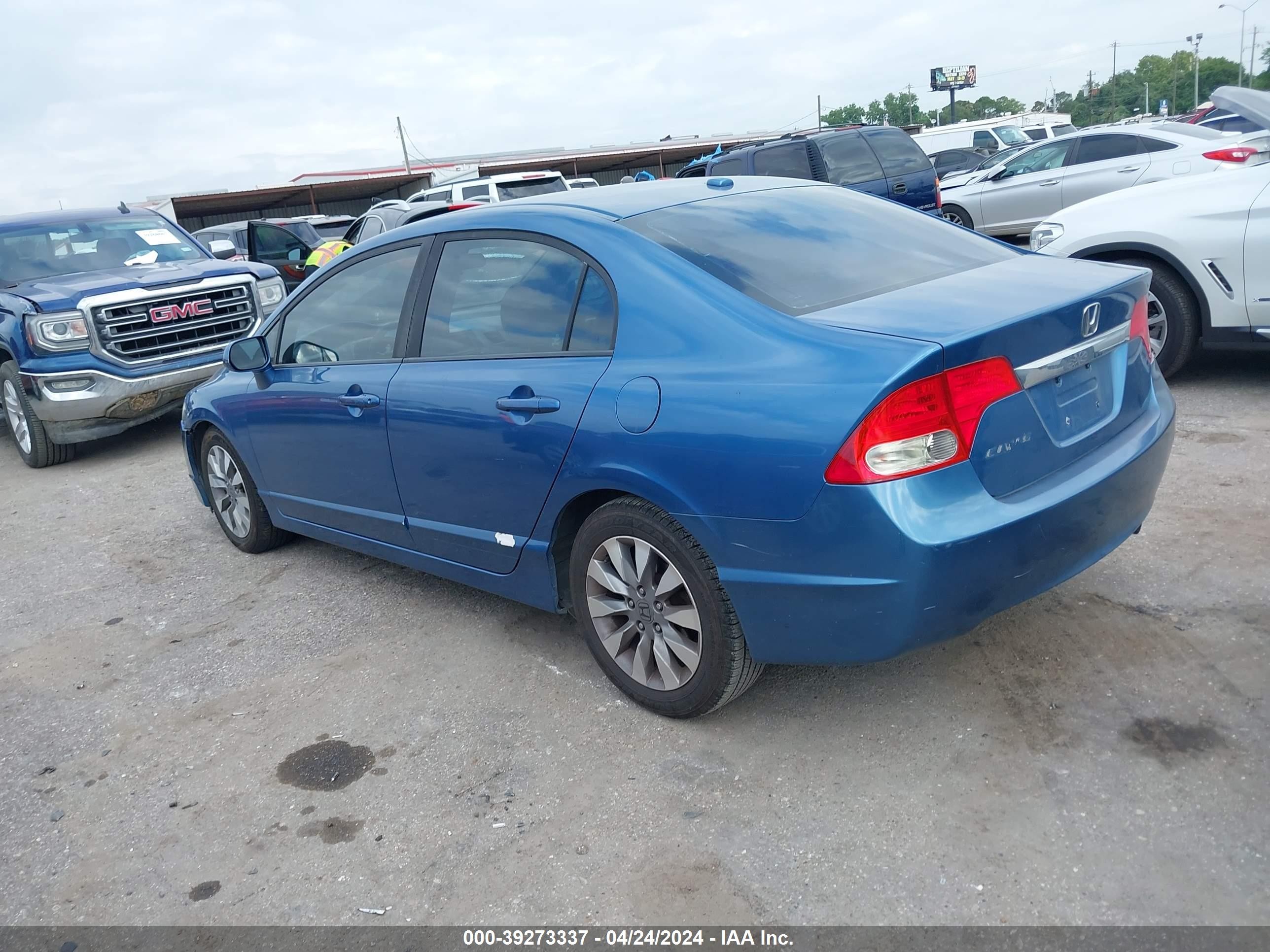 Photo 2 VIN: 1HGFA16889L003557 - HONDA CIVIC 