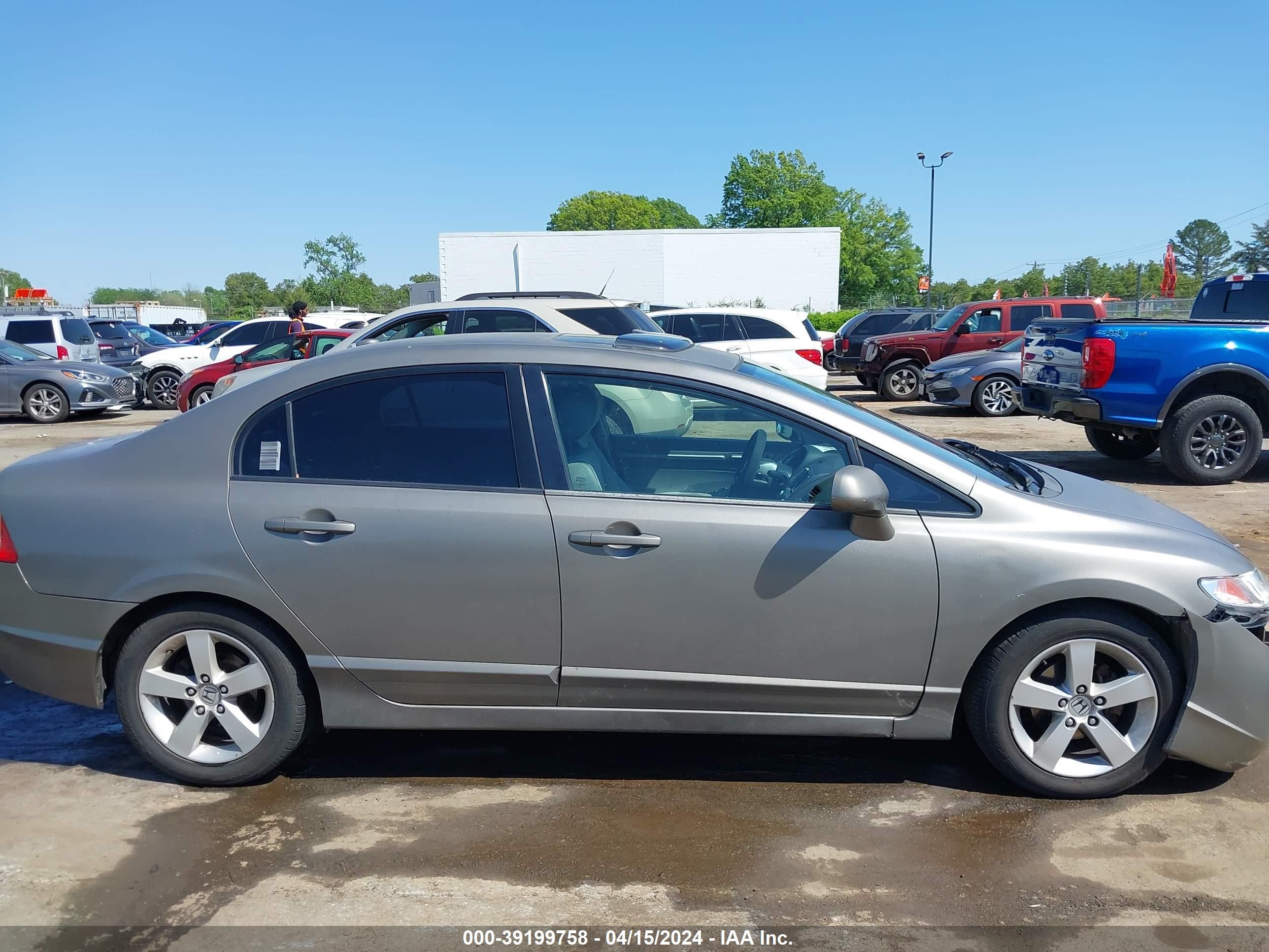 Photo 12 VIN: 1HGFA16897L052246 - HONDA CIVIC 