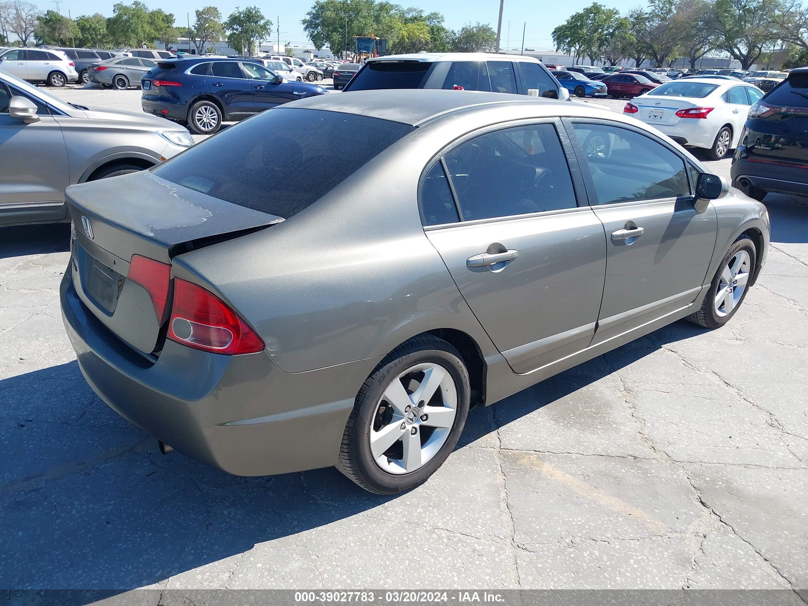 Photo 3 VIN: 1HGFA16897L118889 - HONDA CIVIC 