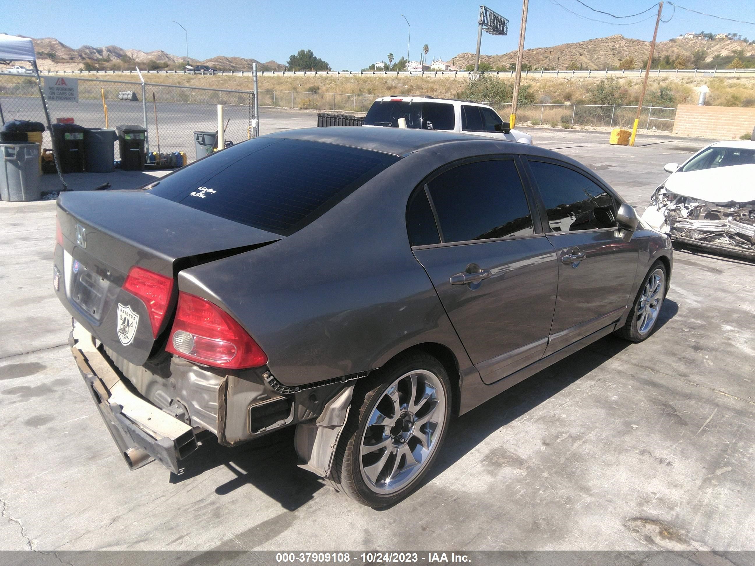 Photo 3 VIN: 1HGFA168X6L085254 - HONDA CIVIC 