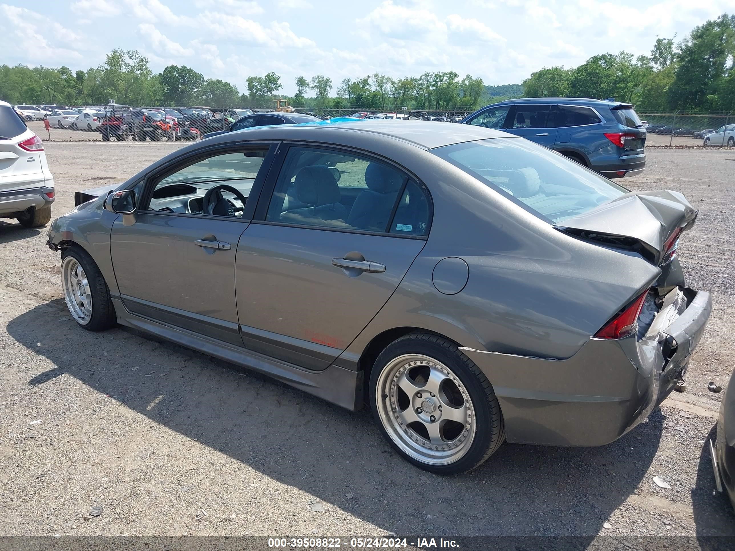 Photo 2 VIN: 1HGFA168X7L033642 - HONDA CIVIC 