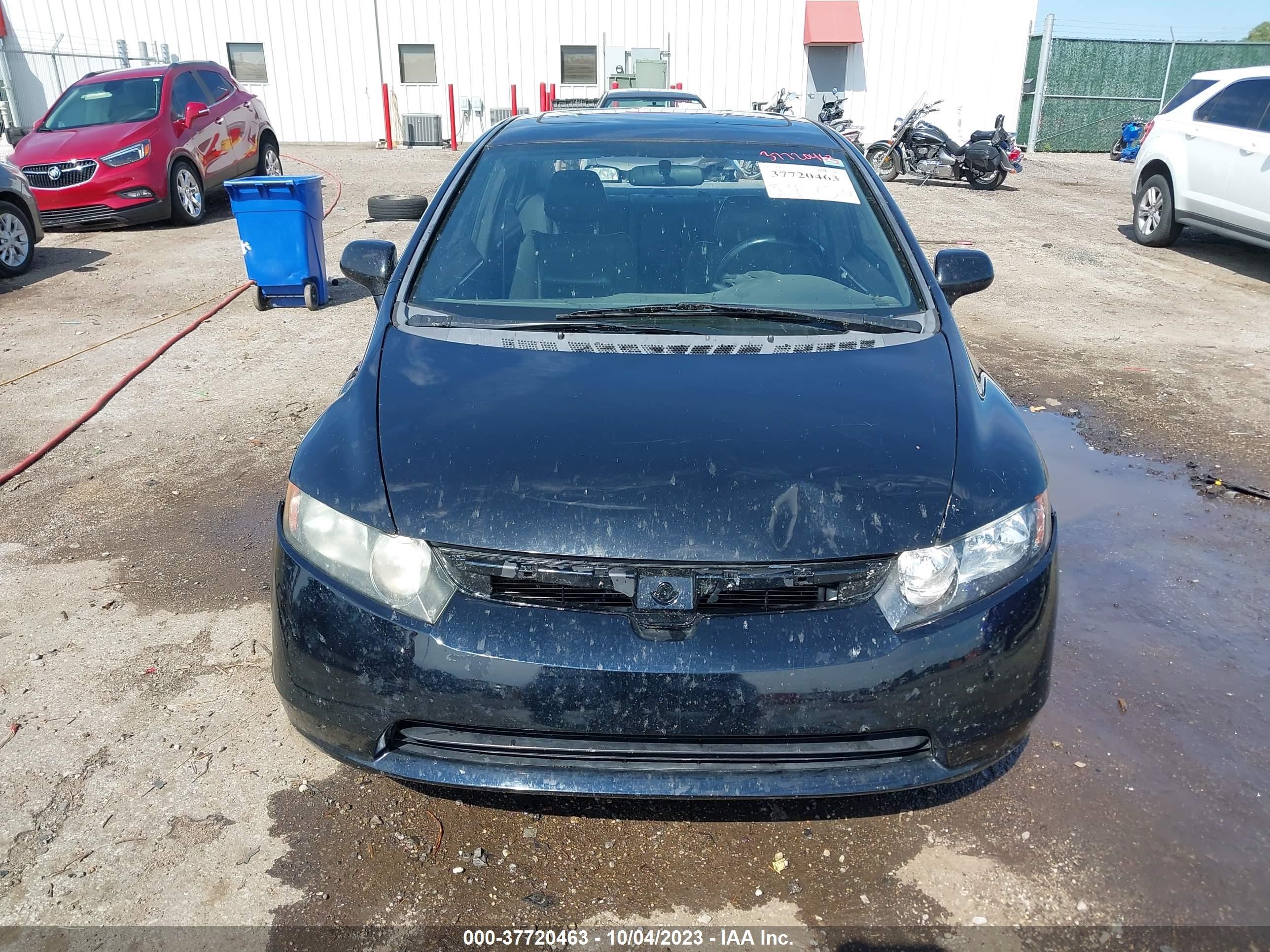 Photo 11 VIN: 1HGFA16918L006937 - HONDA CIVIC 