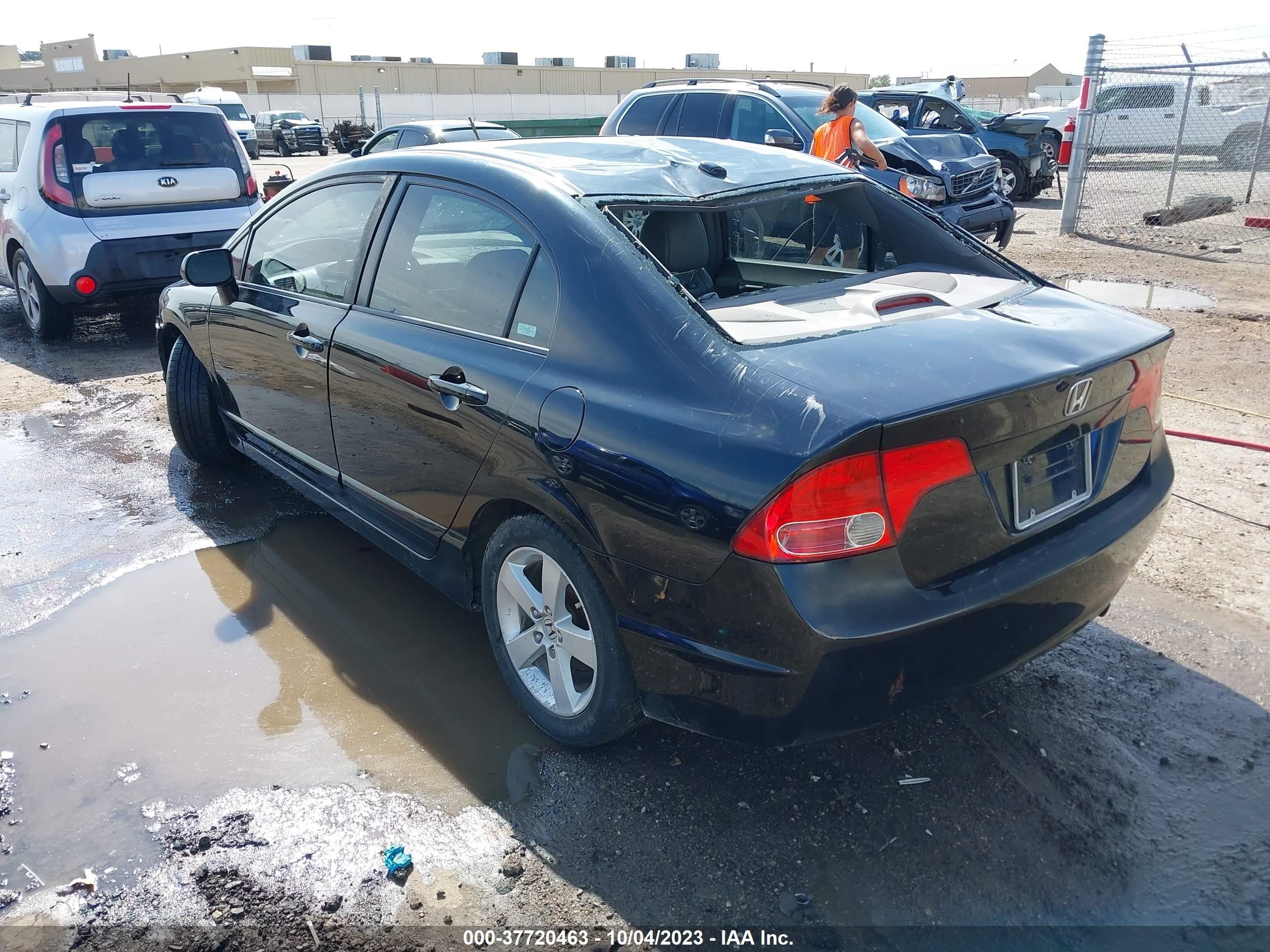 Photo 2 VIN: 1HGFA16918L006937 - HONDA CIVIC 