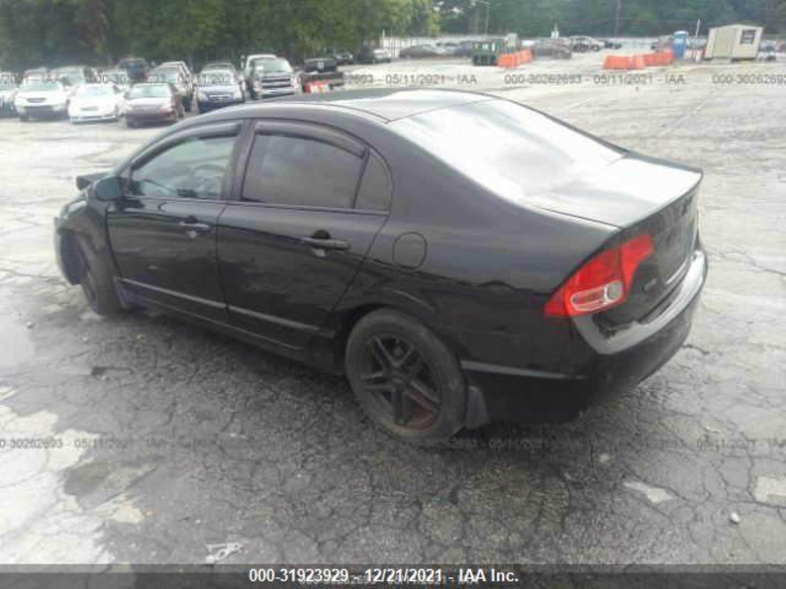 Photo 2 VIN: 1HGFA16948L111942 - HONDA CIVIC 