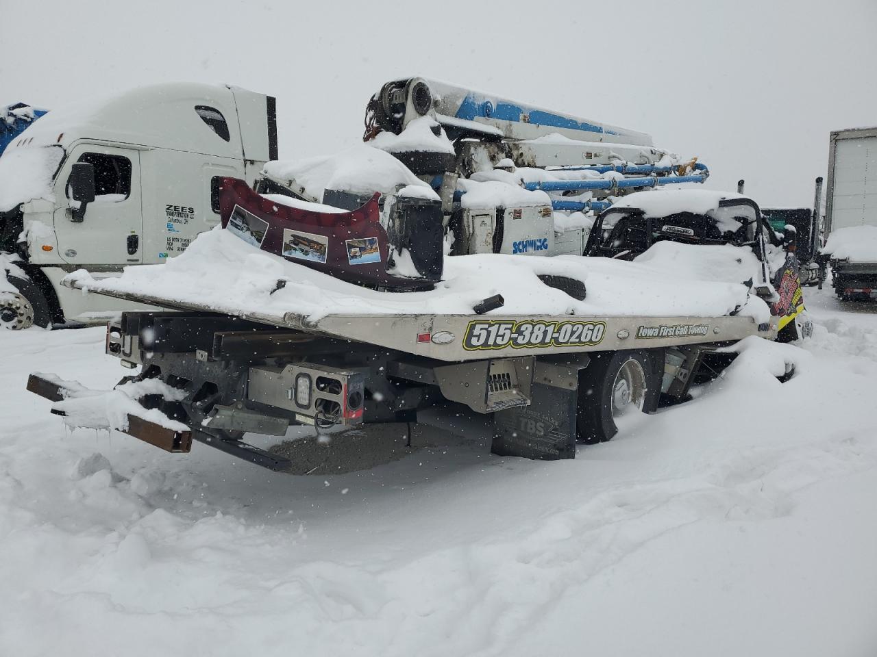 Photo 2 VIN: 1HTKHPVM6MH629083 - CHEVROLET SILVERADO 