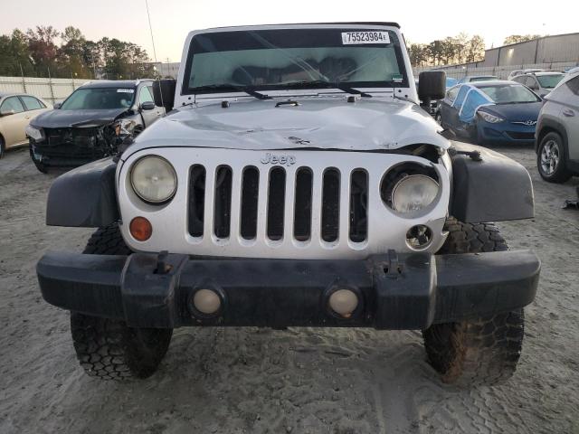 Photo 4 VIN: 1J4AA2D10AL107513 - JEEP WRANGLER S 