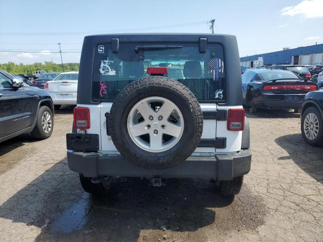 Photo 5 VIN: 1J4AA2D10BL569510 - JEEP WRANGLER S 