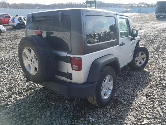 Photo 3 VIN: 1J4AA2D11BL521594 - JEEP WRANGLER S 