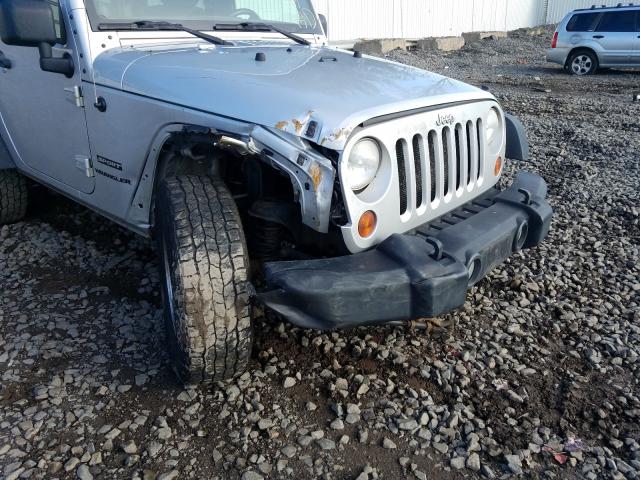 Photo 8 VIN: 1J4AA2D11BL521594 - JEEP WRANGLER S 