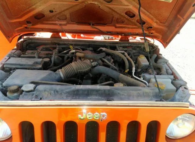 Photo 9 VIN: 1J4AA2D11BL631528 - JEEP WRANGLER 