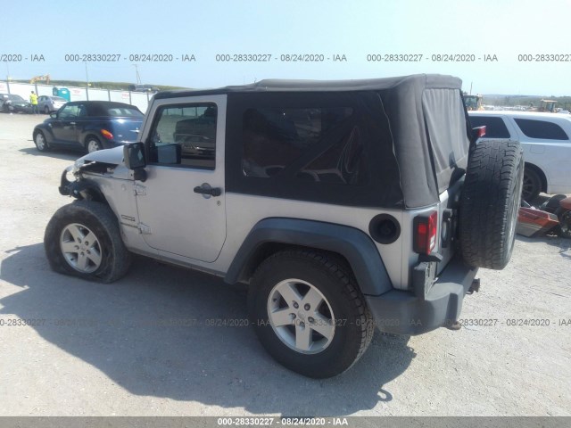 Photo 2 VIN: 1J4AA2D12AL105732 - JEEP WRANGLER 