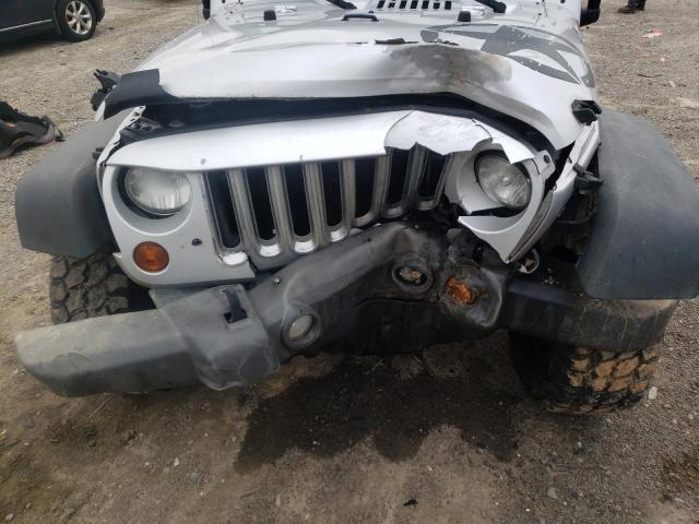 Photo 8 VIN: 1J4AA2D12AL112647 - JEEP WRANGLER S 