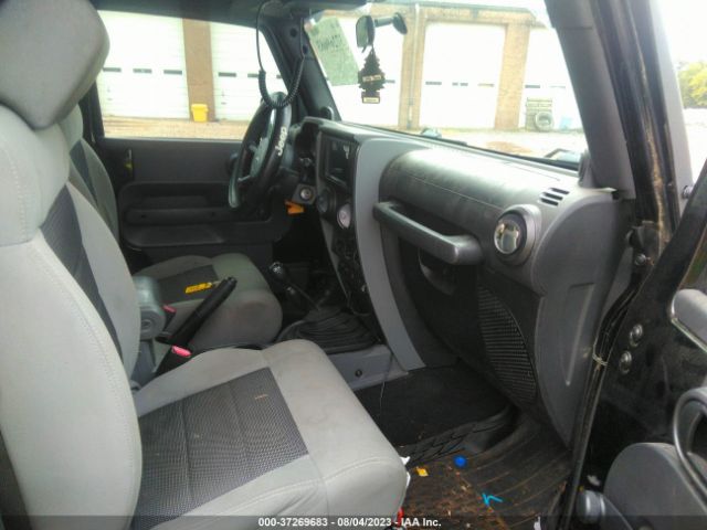 Photo 4 VIN: 1J4AA2D12AL162187 - JEEP WRANGLER 