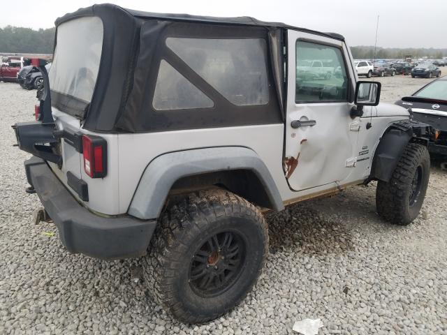 Photo 3 VIN: 1J4AA2D12BL502343 - JEEP WRANGLER S 