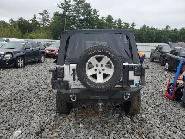 Photo 5 VIN: 1J4AA2D12BL620148 - JEEP WRANGLER S 