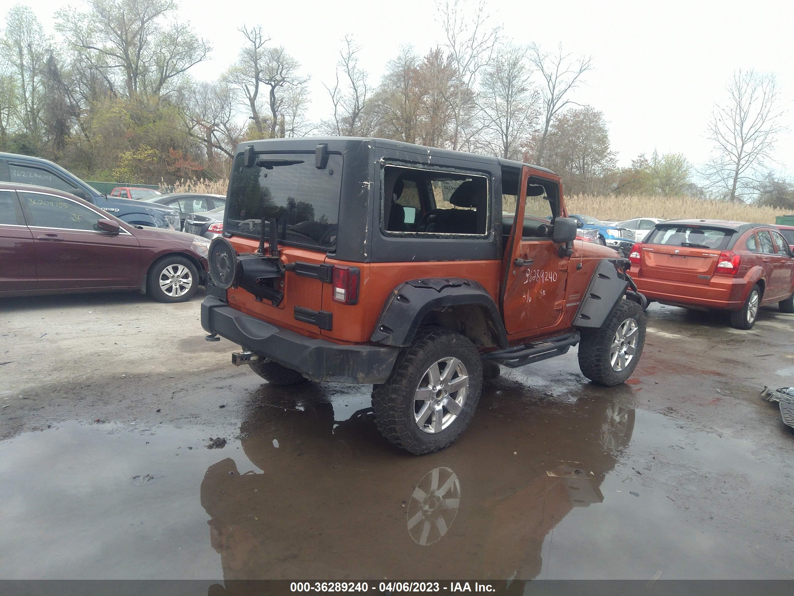 Photo 3 VIN: 1J4AA2D13BL510838 - JEEP WRANGLER 