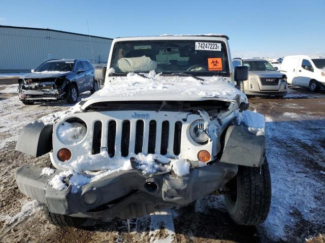 Photo 4 VIN: 1J4AA2D13BL637279 - JEEP WRANGLER 