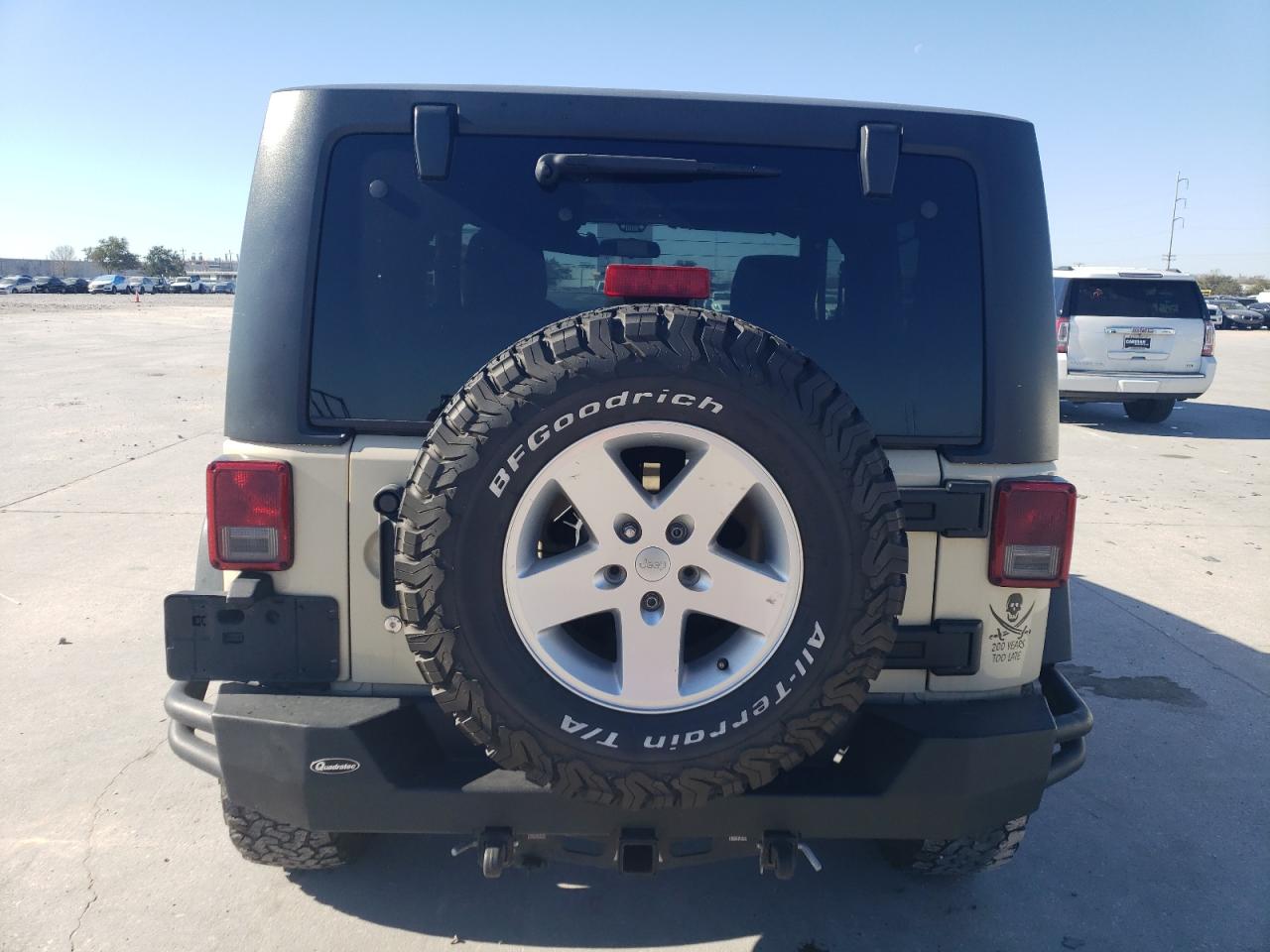 Photo 5 VIN: 1J4AA2D14BL574418 - JEEP WRANGLER 