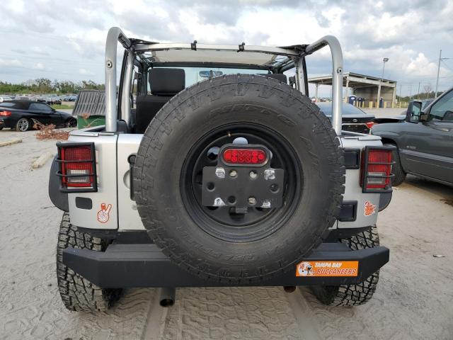 Photo 5 VIN: 1J4AA2D15AL109550 - JEEP WRANGLER S 