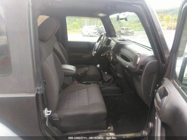 Photo 4 VIN: 1J4AA2D15BL500845 - JEEP WRANGLER 