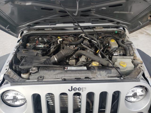 Photo 6 VIN: 1J4AA2D16BL508887 - JEEP WRANGLER S 