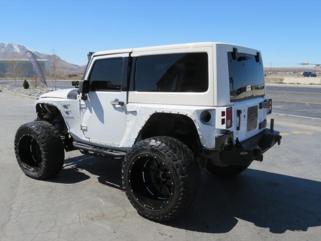 Photo 2 VIN: 1J4AA2D16BL536673 - JEEP WRANGLER 