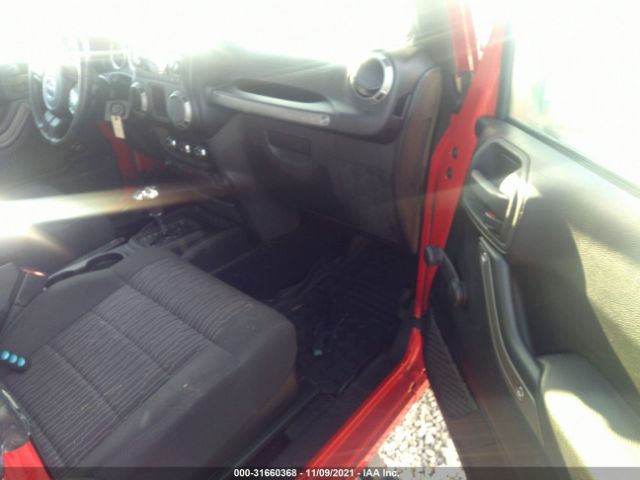 Photo 4 VIN: 1J4AA2D16BL550055 - JEEP WRANGLER 