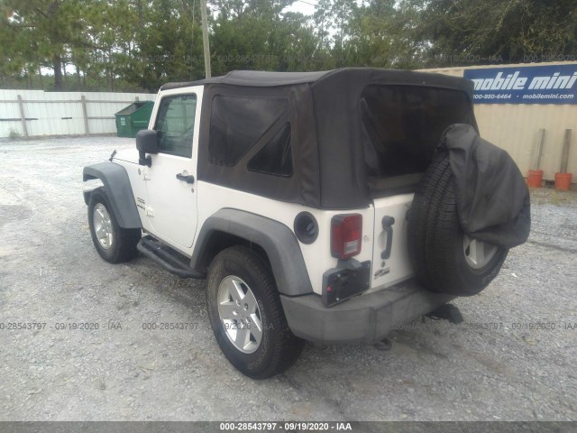 Photo 2 VIN: 1J4AA2D17AL105290 - JEEP WRANGLER 