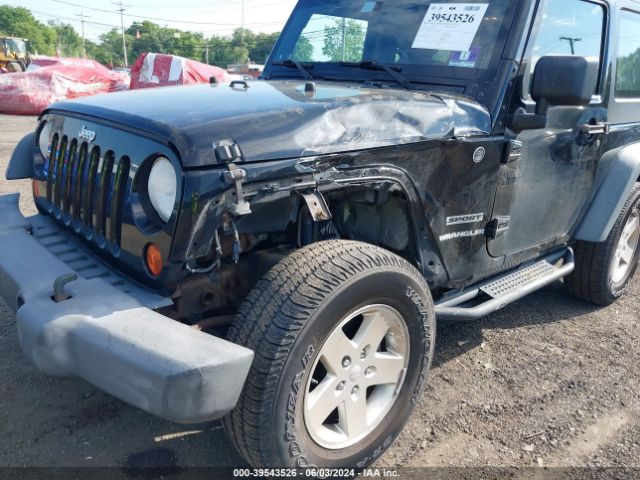 Photo 5 VIN: 1J4AA2D17AL215143 - JEEP WRANGLER 