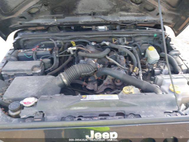 Photo 9 VIN: 1J4AA2D17AL215143 - JEEP WRANGLER 