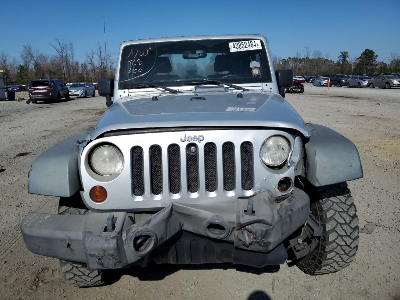 Photo 4 VIN: 1J4AA2D17BL627645 - JEEP WRANGLER 