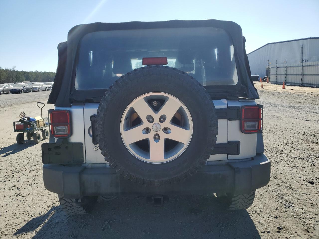 Photo 5 VIN: 1J4AA2D17BL627645 - JEEP WRANGLER 