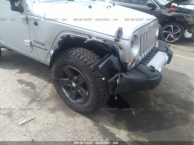 Photo 5 VIN: 1J4AA2D18AL223431 - JEEP WRANGLER 