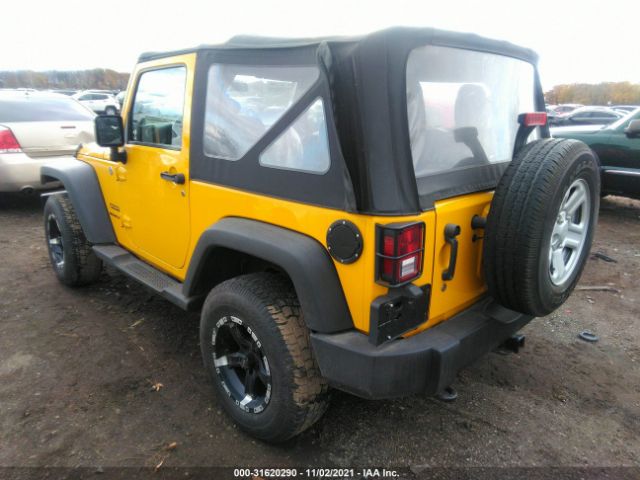 Photo 2 VIN: 1J4AA2D18BL530132 - JEEP WRANGLER 