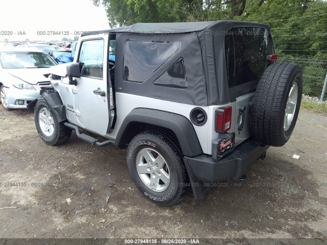 Photo 2 VIN: 1J4AA2D18BL577189 - JEEP WRANGLER 