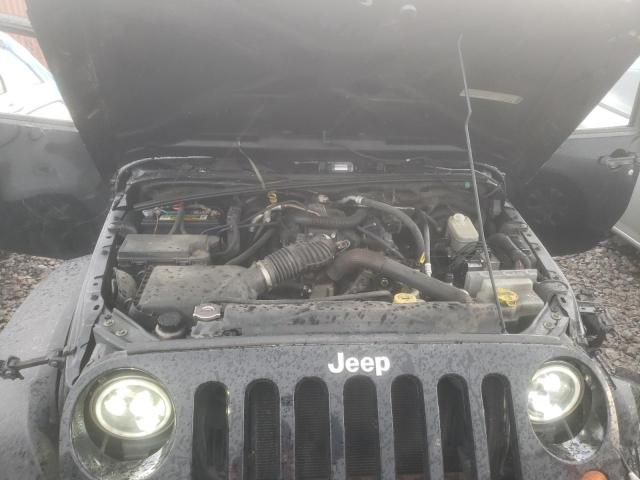 Photo 6 VIN: 1J4AA2D19AL166351 - JEEP WRANGLER S 