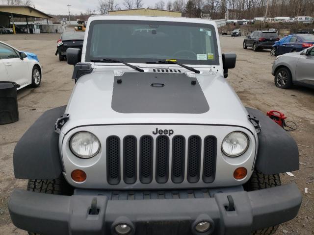 Photo 4 VIN: 1J4AA2D19BL509886 - JEEP WRANGLER S 