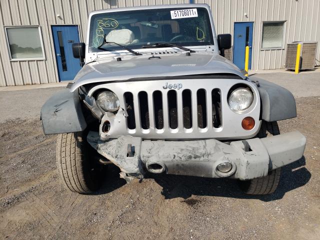 Photo 8 VIN: 1J4AA2D19BL521147 - JEEP WRANGLER S 