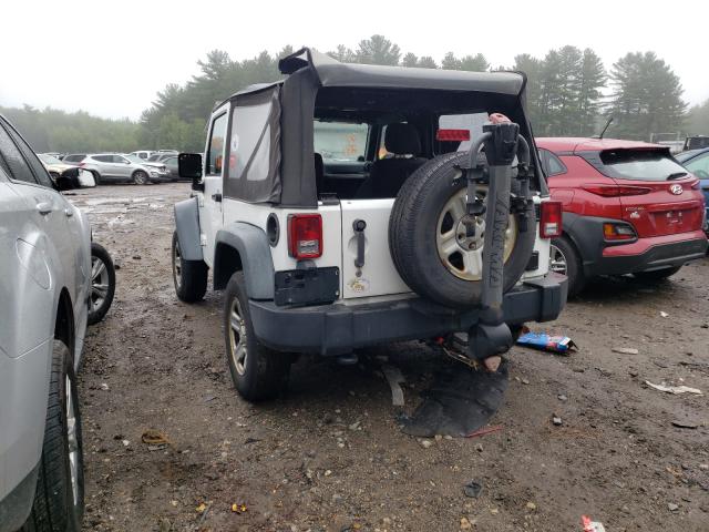 Photo 2 VIN: 1J4AA2D19BL581042 - JEEP WRANGLER S 