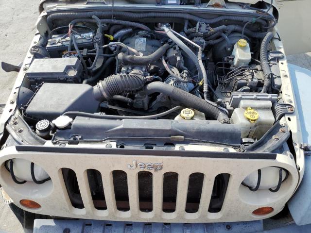 Photo 10 VIN: 1J4AA2D1XBL537695 - JEEP WRANGLER 