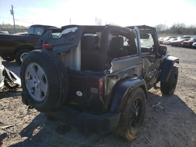 Photo 3 VIN: 1J4AA5D10BL502987 - JEEP WRANGLER S 