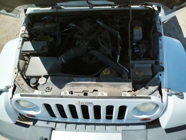 Photo 6 VIN: 1J4AA5D10BL626001 - JEEP WRANGLER S 